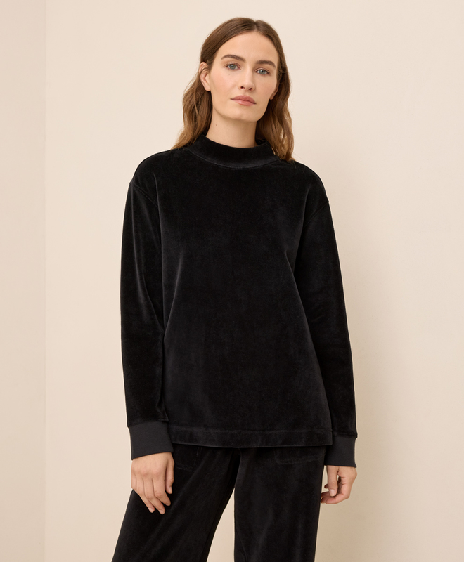 w40-blk-1-1759345805_thumb